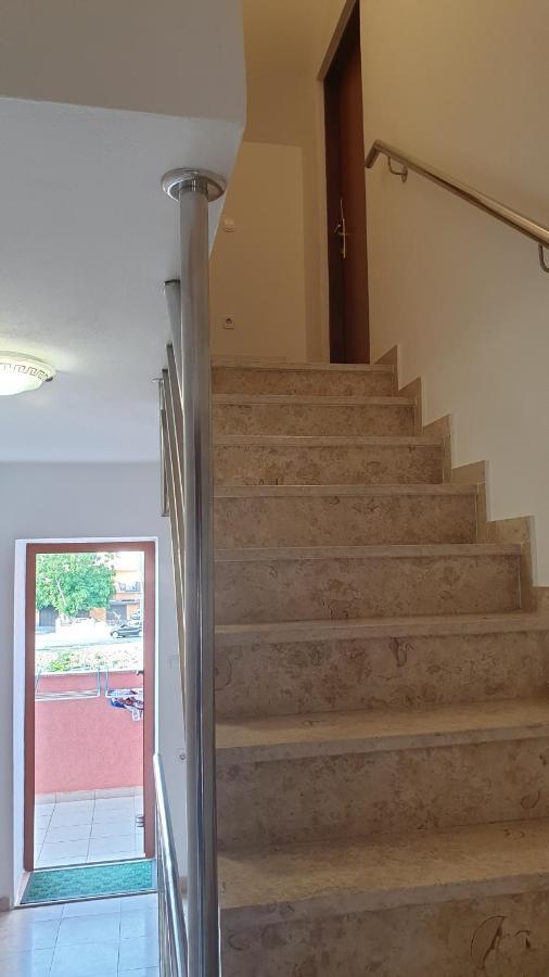 Apartments Rosa Mali Lošinj Exterior foto