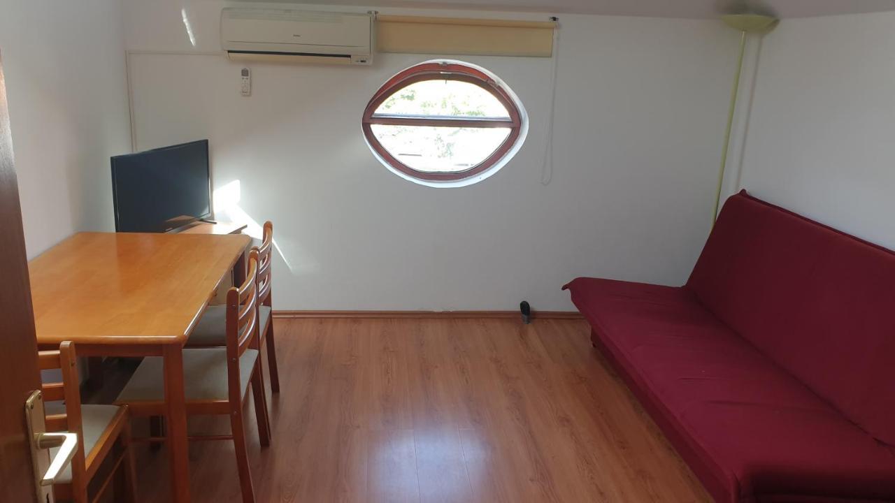 Apartments Rosa Mali Lošinj Exterior foto